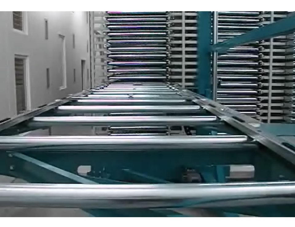 Convoyeur sur Transtockeur Serema